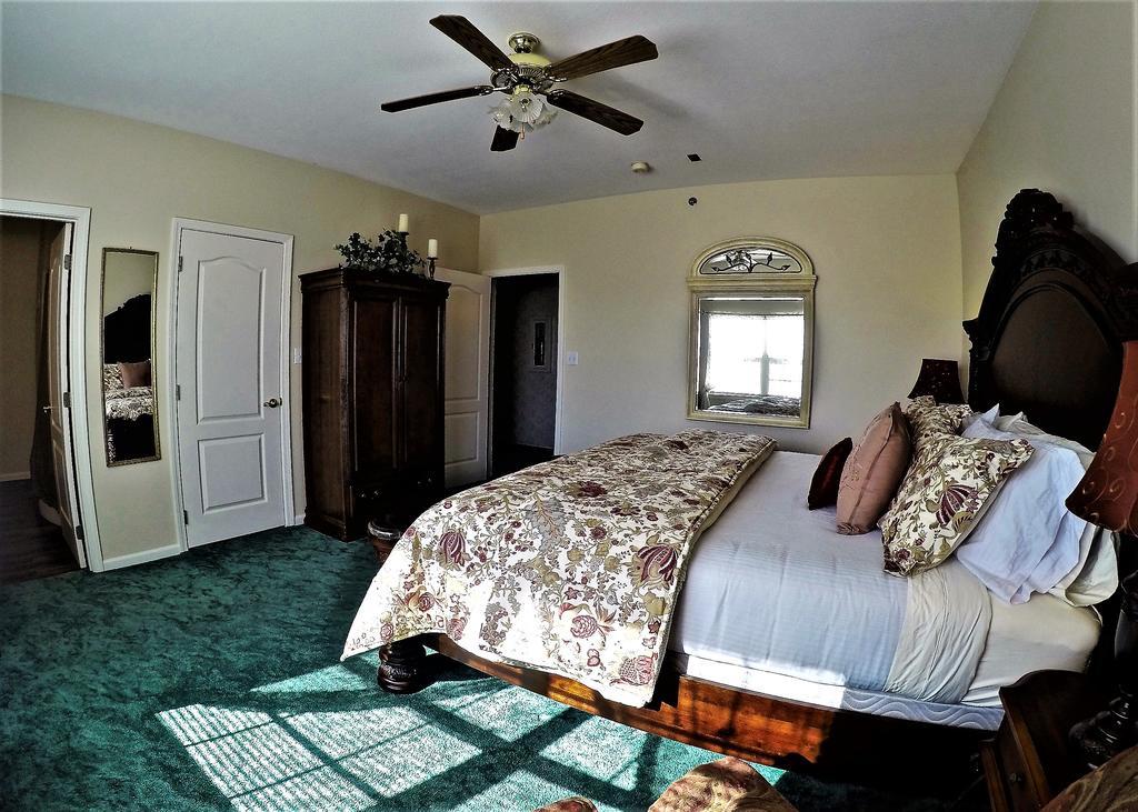 Bradford House Bed And Breakfast 布蘭森 外观 照片